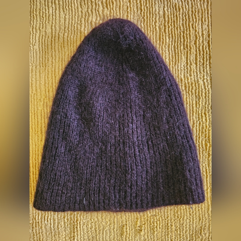 H&M Studio Beanie - Deep Eggplant
